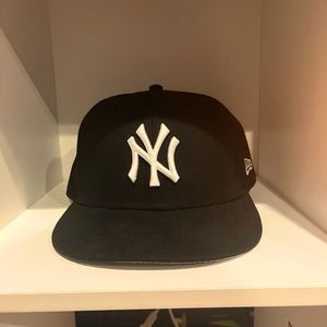 Authentic MLB New York fitted cap